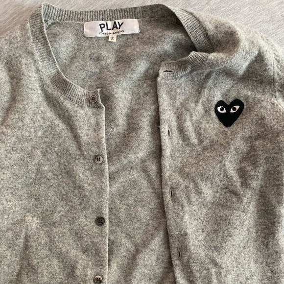 Comme des Garcons Sweaters - Comme des Garçons Play heart logo cardigan